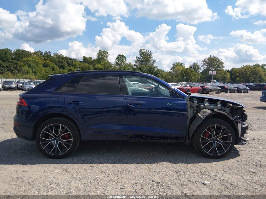 AUDI Q8 - zdjęcie 14
