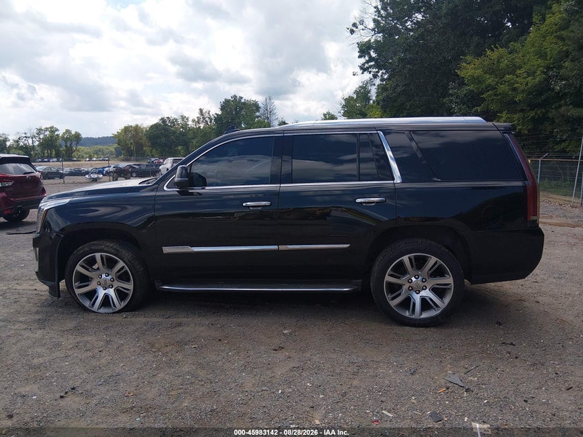 CADILLAC ESCALADE - zdjęcie 15