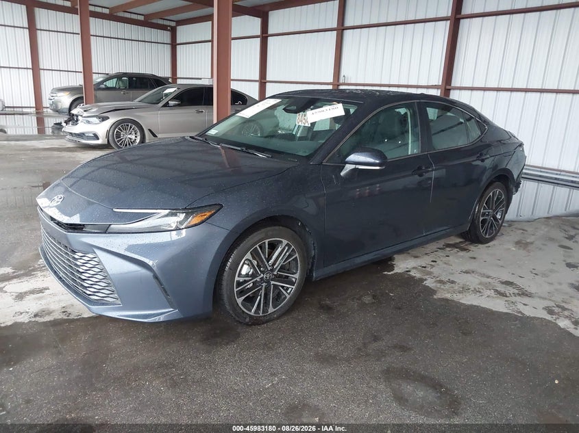 2026 Toyota Camry, Удар ззаду, IAAI, VIN 4T1DBADK5TU560585 — фото 2