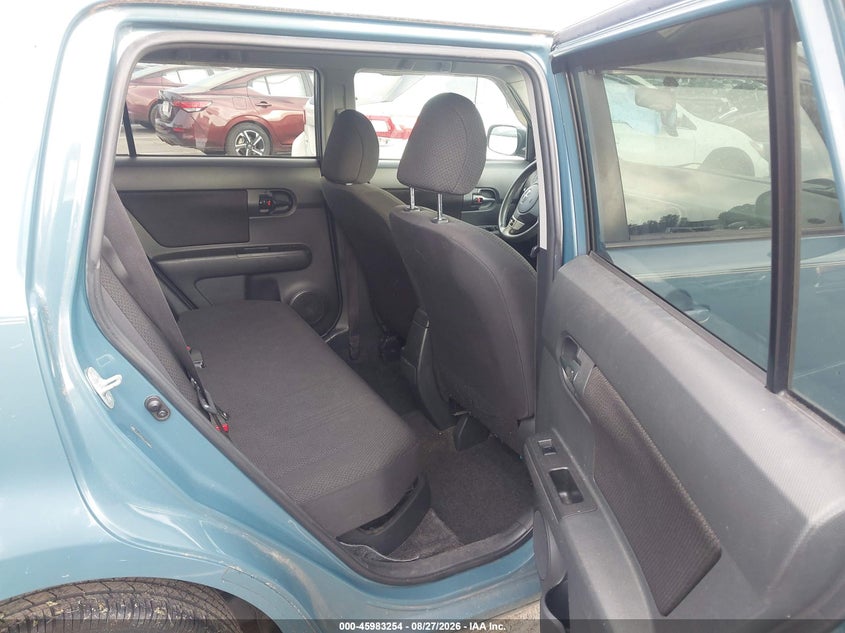 SCION XB 2009 VIN JTLKE50E691061593