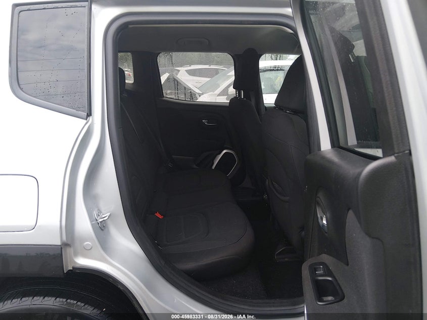 2018 JEEP RENEGADE auction photo 8