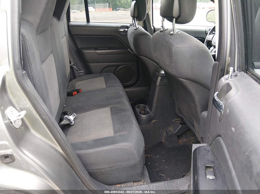2011 JEEP COMPASS SPORT · Фото 8