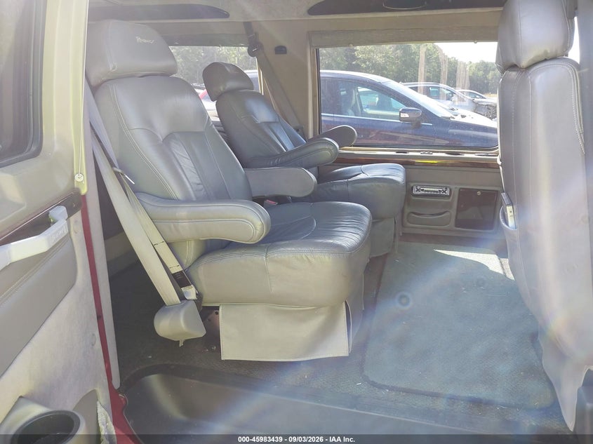 2003 DODGE RAM VAN 1500 auction photo 8
