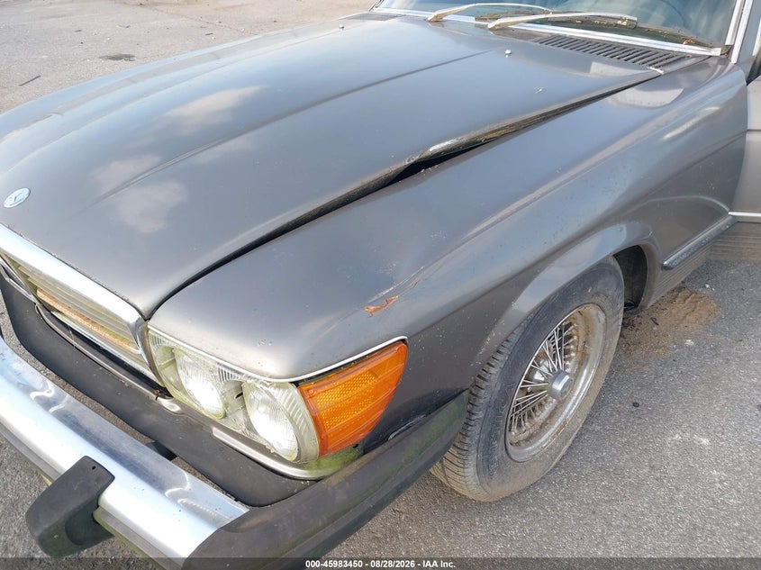1975 MERCEDES-BENZ 450 auction photo 6