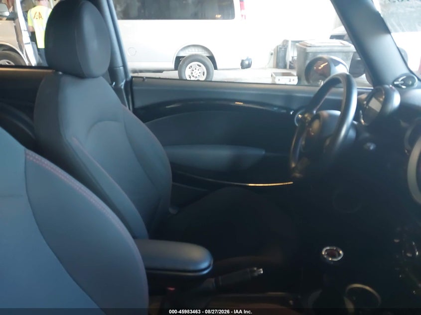 MINI JOHN COOPER WORKS 2012 VIN WMWSV9C56CT499117