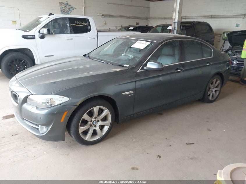 2012 BMW 550I auction photo 2