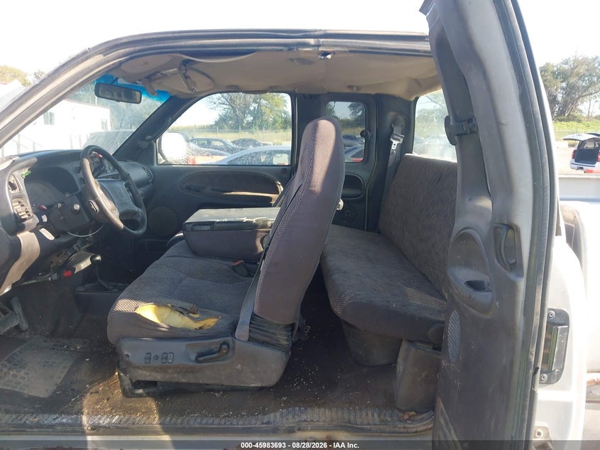 DODGE RAM 2500 1999 VIN 1B7KF2366XJ585917