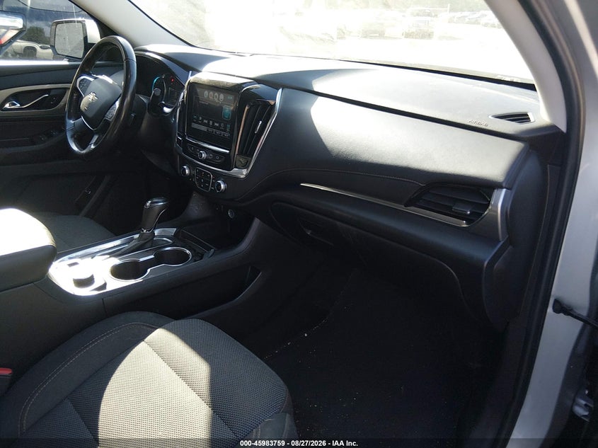 CHEVROLET TRAVERSE 2018 VIN 1GNEVGKWXJJ236479
