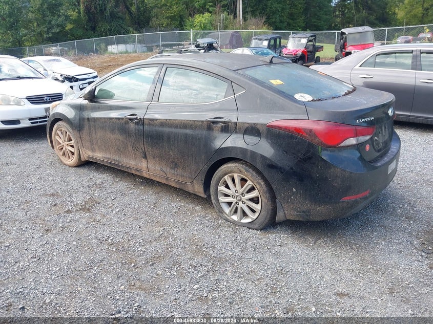 2015 HYUNDAI ELANTRA auction photo 3