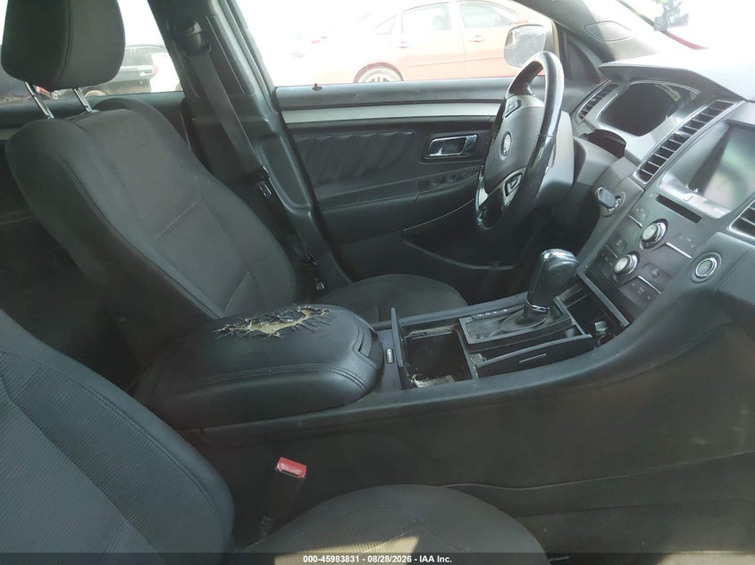 2013 FORD TAURUS auction photo 5