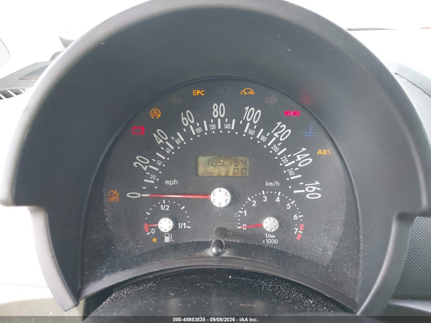 2002 VOLKSWAGEN NEW BEETLE auction photo 7
