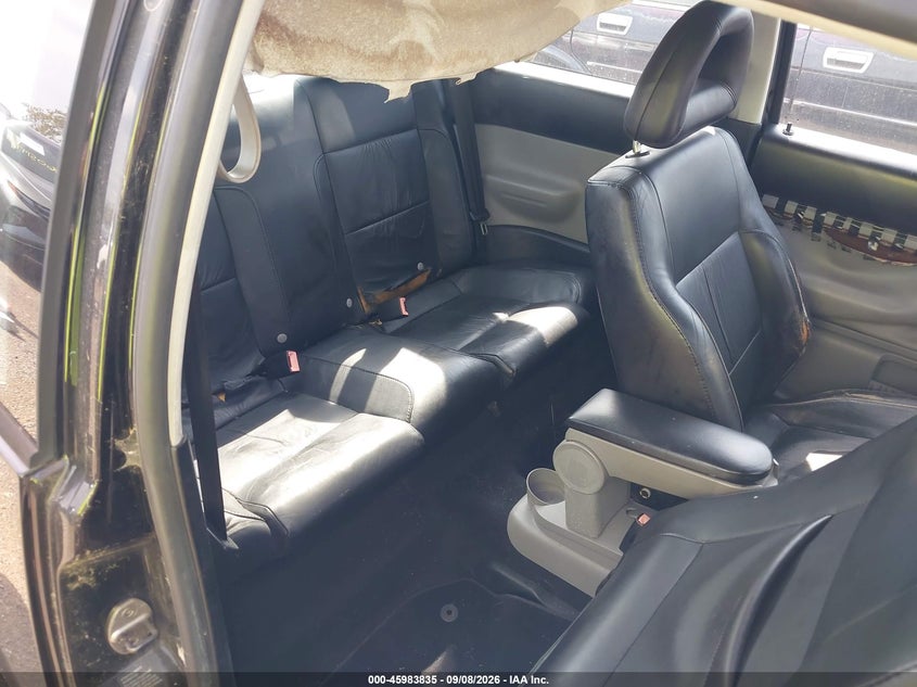 2002 VOLKSWAGEN NEW BEETLE auction photo 8