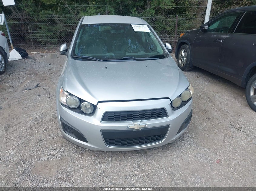 2012 CHEVROLET SONIC auction photo 6