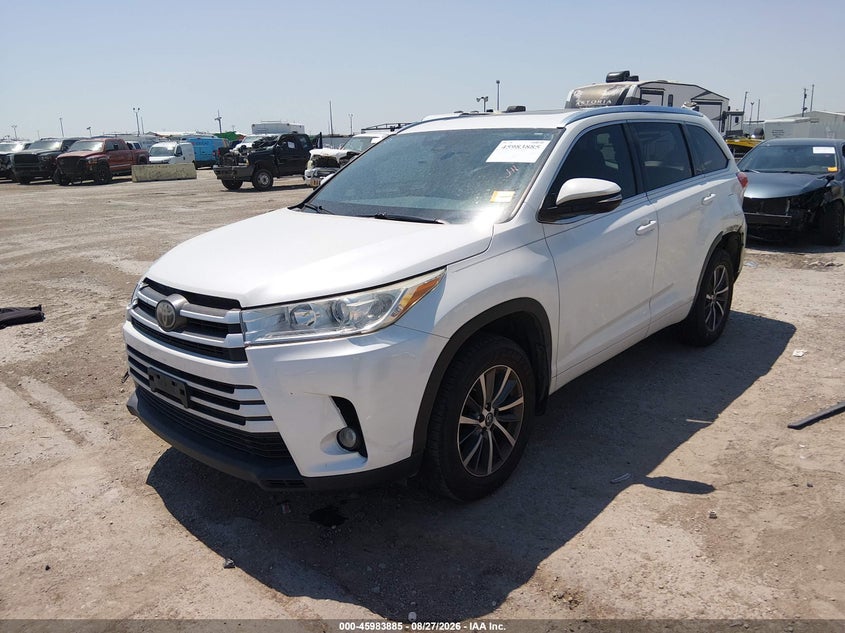 2018 Toyota Highlander, Удар сзади, IAAI, VIN 5TDJZRFH1JS490944 — фото 2