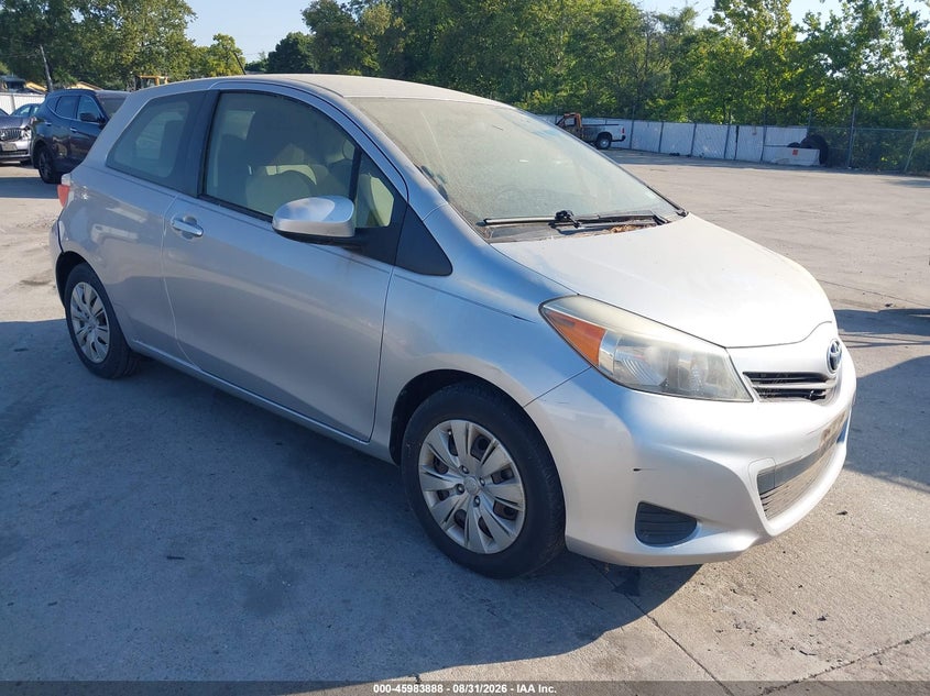 2013 TOYOTA YARIS auction photo 1