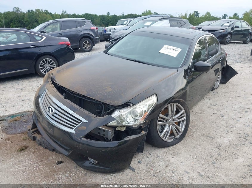 2013 INFINITI G37X auction photo 2