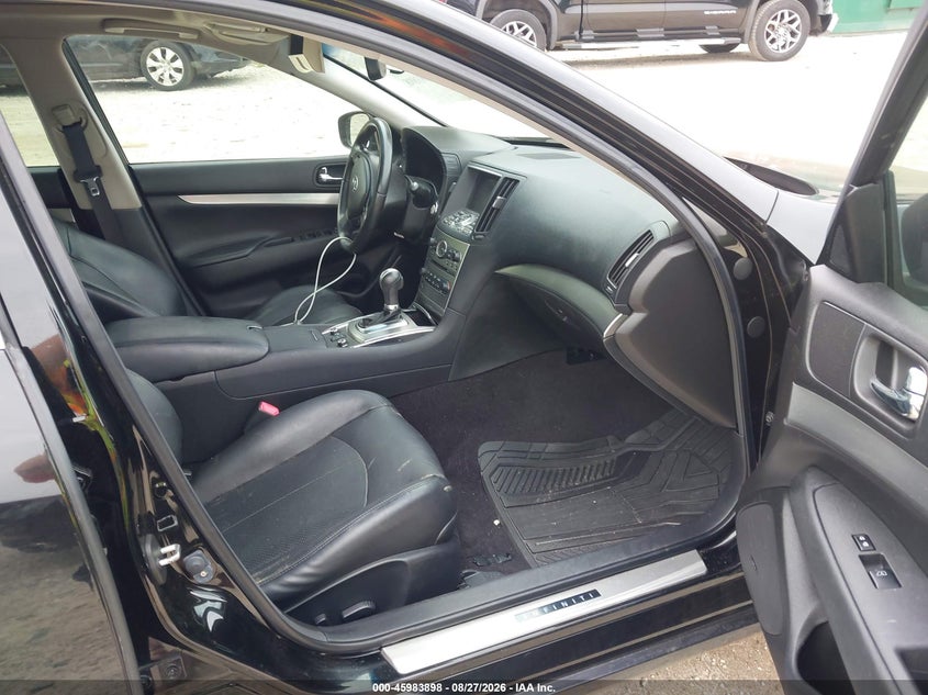 2013 INFINITI G37X auction photo 5
