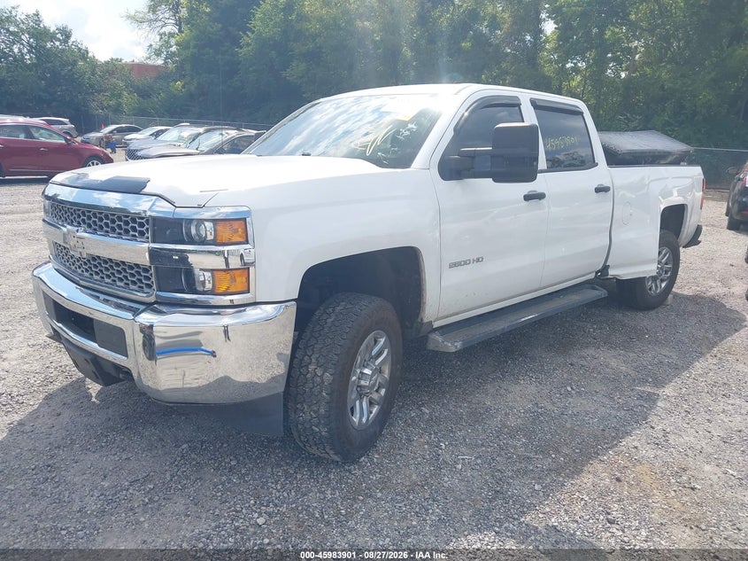 2019 Chevrolet Silverado, Right Side, IAAI, VIN 1GC1CREGXKF232191 — photo 2