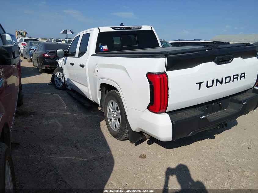 TOYOTA TUNDRA - zdjęcie 3