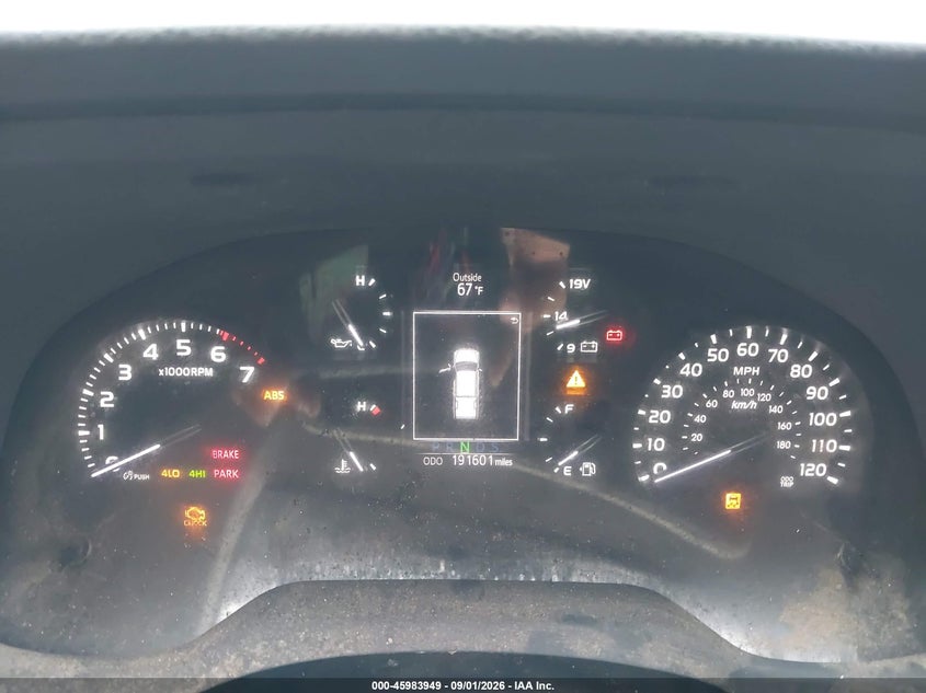 TOYOTA TUNDRA 2018 VIN 5TFUM5F18JX078408