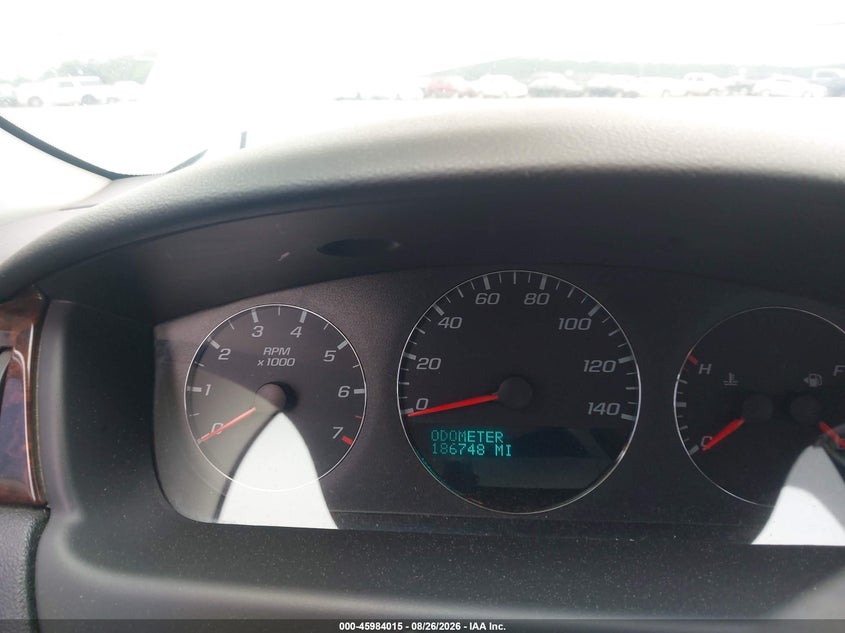 2013 CHEVROLET IMPALA auction photo 7