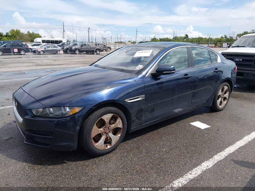 2017 JAGUAR XE auction photo 2