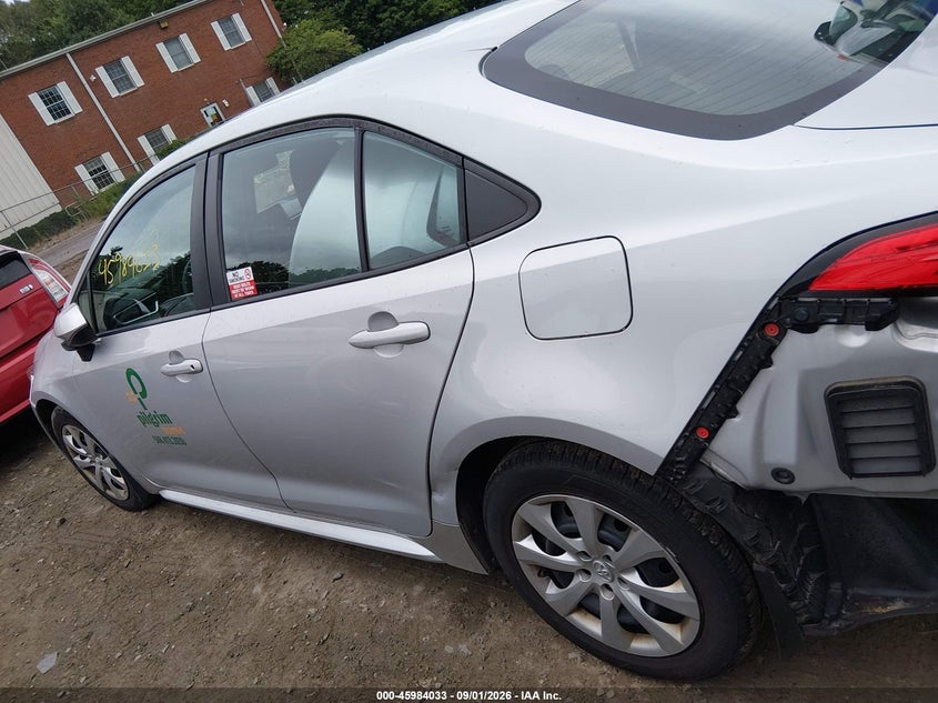 TOYOTA COROLLA - zdjęcie 13
