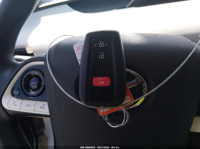 TOYOTA PRIUS - zdjęcie 11