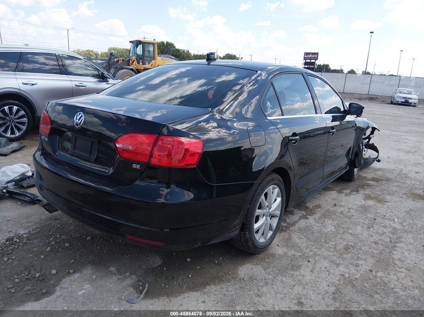 2014 VOLKSWAGEN JETTA auction photo 4