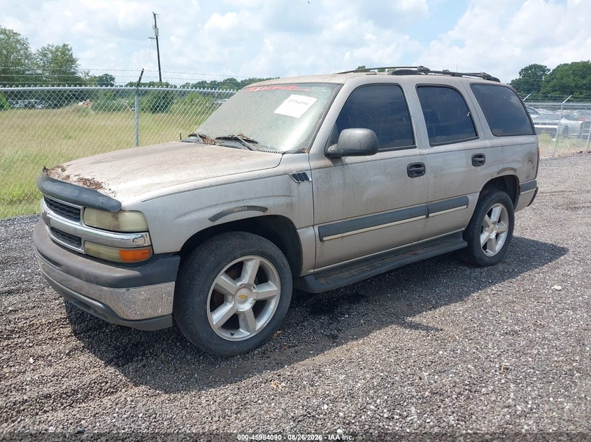 2004 CHEVROLET TAHOE auction photo 2