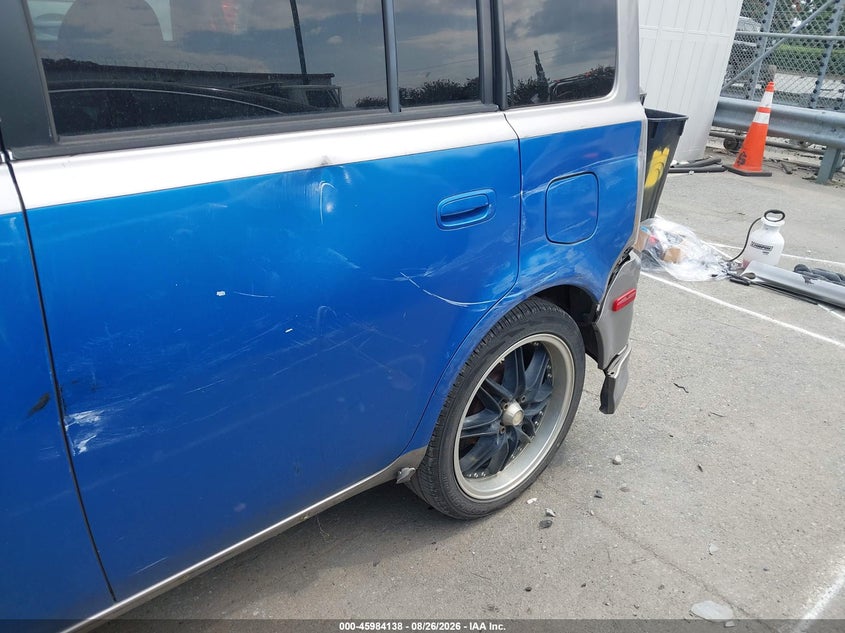 SCION XB 2005 VIN JTLKT324350194973