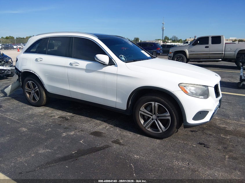 2017 MERCEDES-BENZ GLC 300
