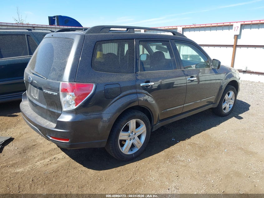 2010 SUBARU FORESTER auction photo 4