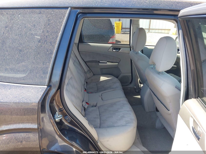2010 SUBARU FORESTER auction photo 8