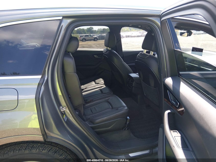 AUDI Q7 - zdjęcie 8