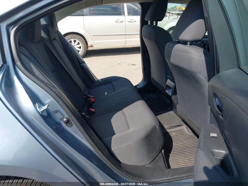 TOYOTA COROLLA - zdjęcie 8