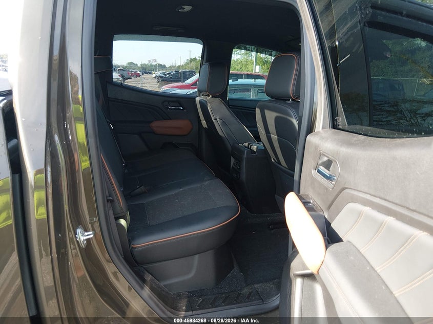2025 GMC CANYON auction photo 8