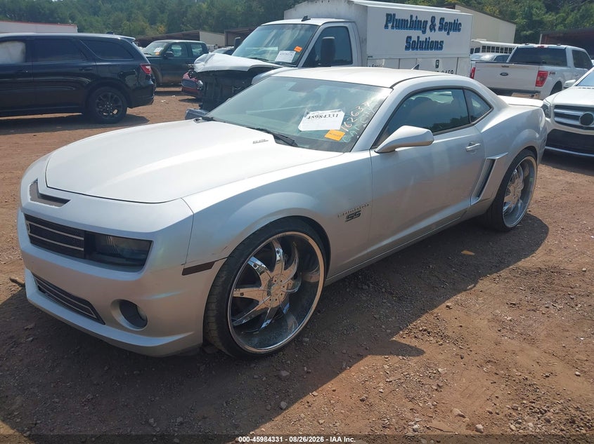 2010 Chevrolet Camaro, Normal Wear & Tear, IAAI, VIN 2G1FT1EW4A9162637 — photo 2