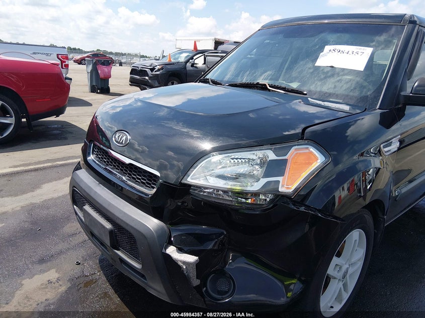 2011 KIA SOUL auction photo 6