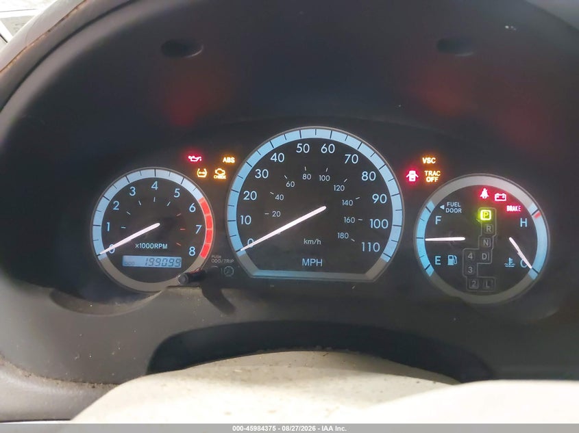 2004 TOYOTA SIENNA auction photo 7