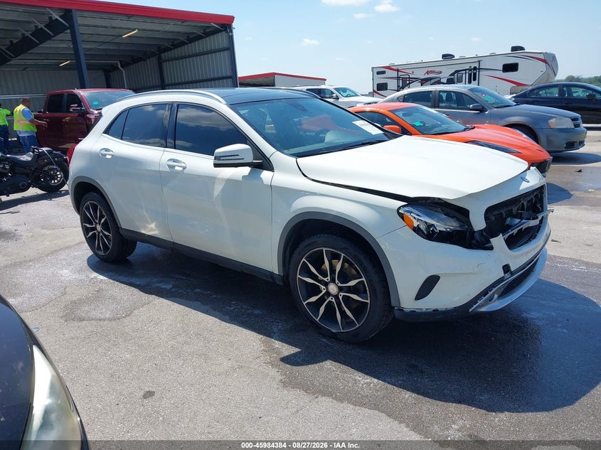 MERCEDES-BENZ GLA 250
