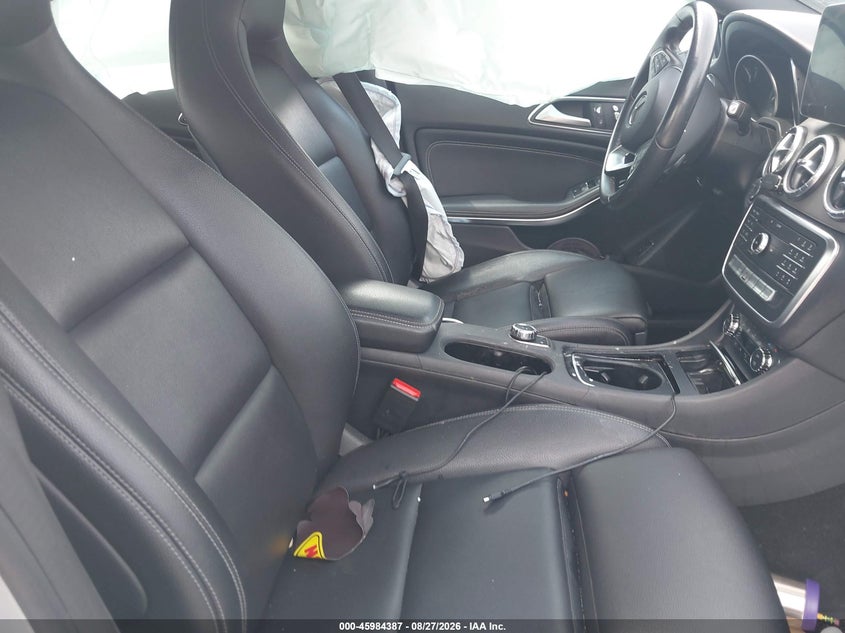 MERCEDES-BENZ CLA 250 2018 VIN WDDSJ4EB9JN540531