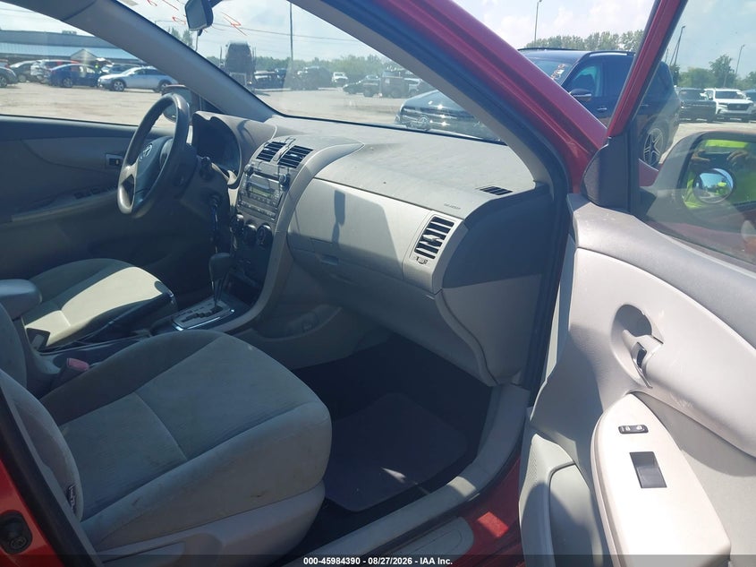 2010 TOYOTA COROLLA auction photo 5