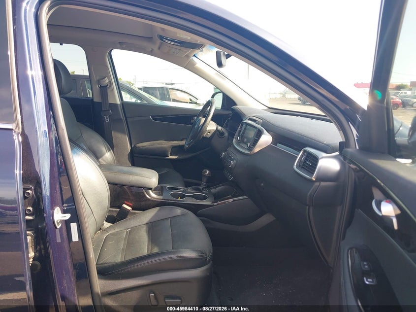 2016 KIA SORENTO auction photo 5