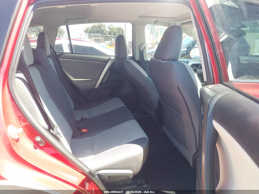 2014 TOYOTA RAV4 auction photo 8