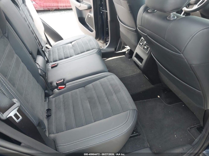 2026 MITSUBISHI OUTLANDER auction photo 8