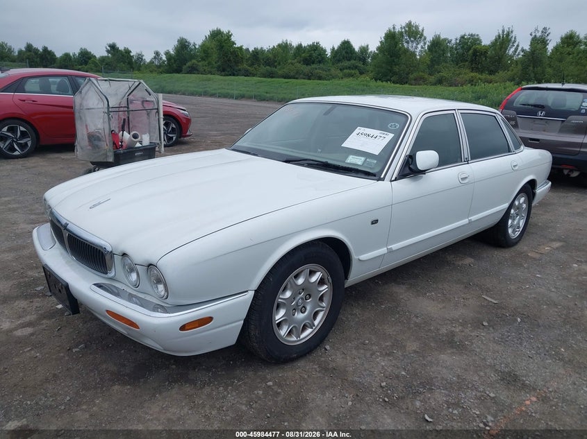 2000 Jaguar XJ, Обычный износ, IAAI, VIN SAJDA14C9YLF17787 — фото 2