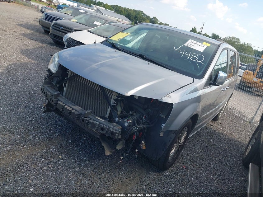 Vin: 2c4rc1cg3fr673778, lot: 46483755, chrysler town & country touring-l 20152