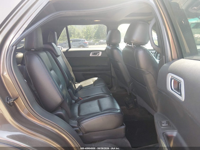 2015 FORD EXPLORER auction photo 8