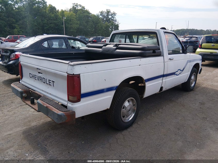 1985 CHEVROLET S TRUCK auction photo 4